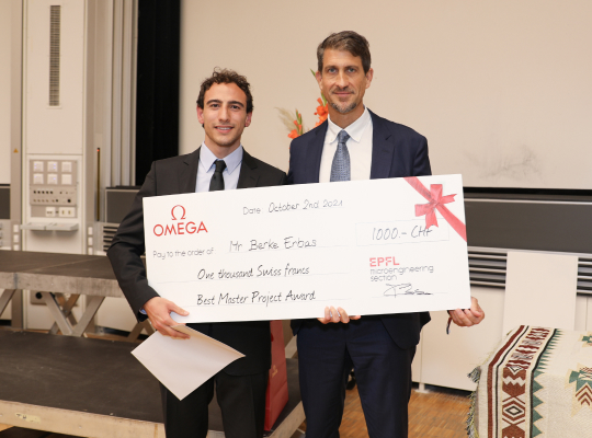 Remise du Prix Etudiant 2021 à M. Berke Erbas à l’EPFL